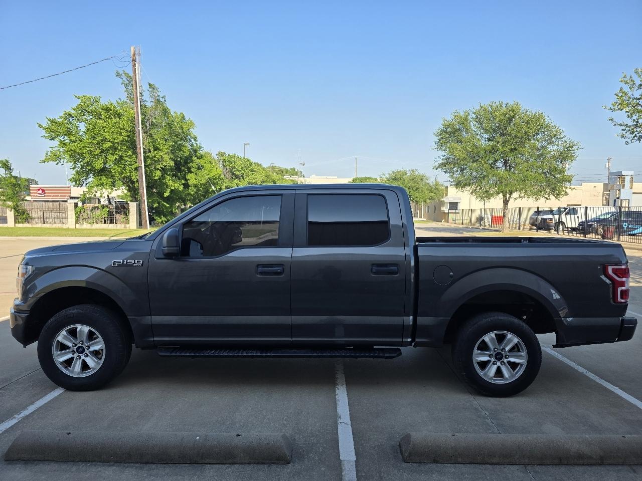 Ford F-150 2WD SuperCrew 145" STX 2019