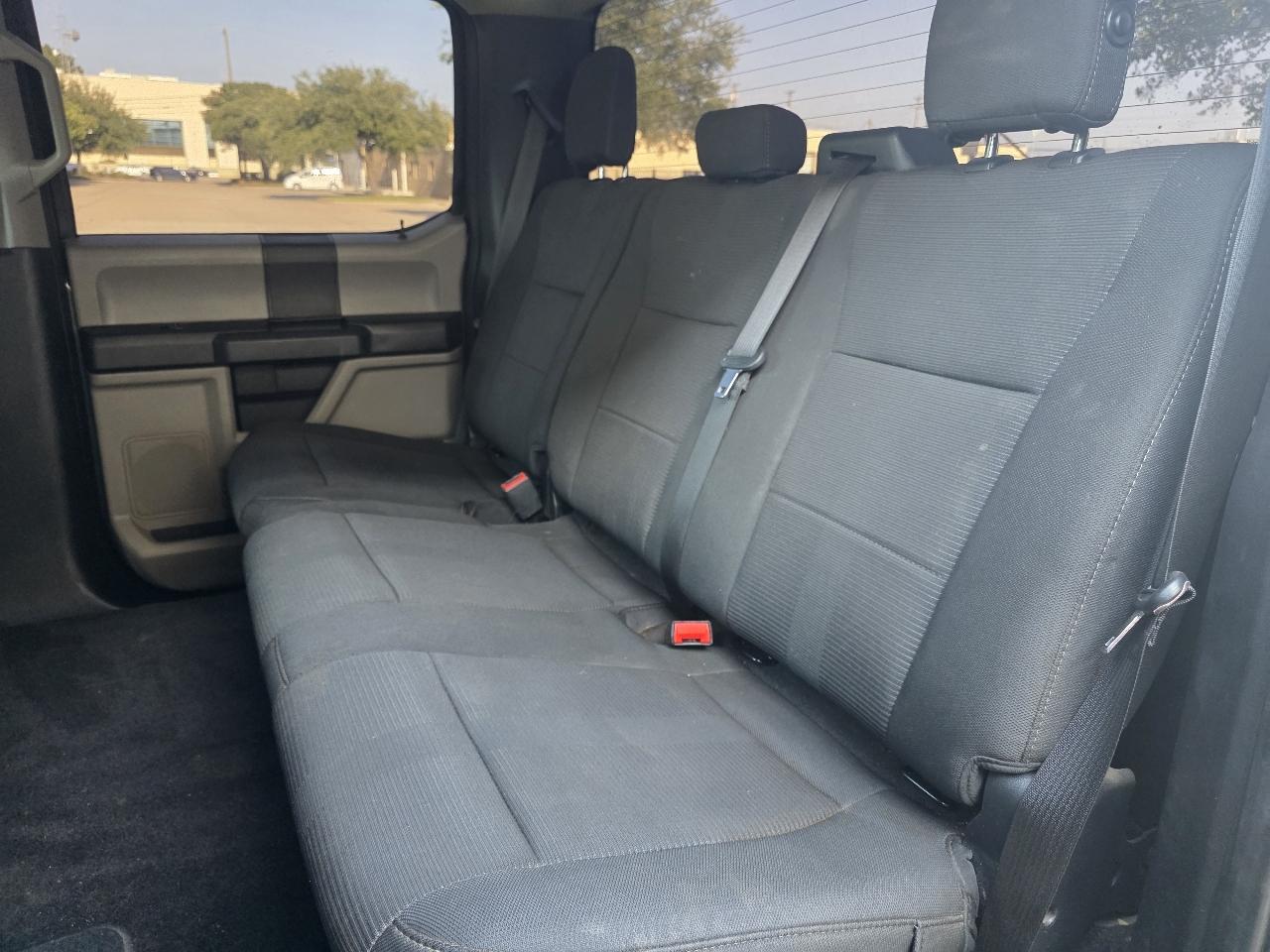 Ford F-150 2WD SuperCrew 145" STX 2019