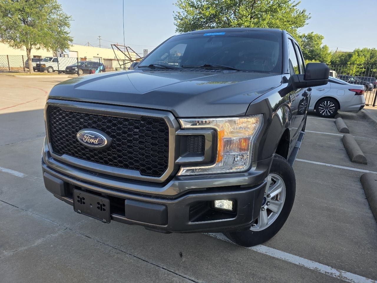 Ford F-150 2WD SuperCrew 145" STX 2019