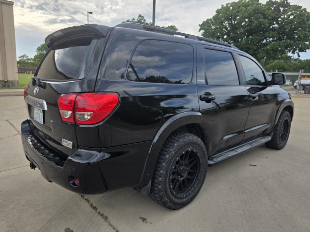 Toyota Sequoia Platinum 2WD 2008