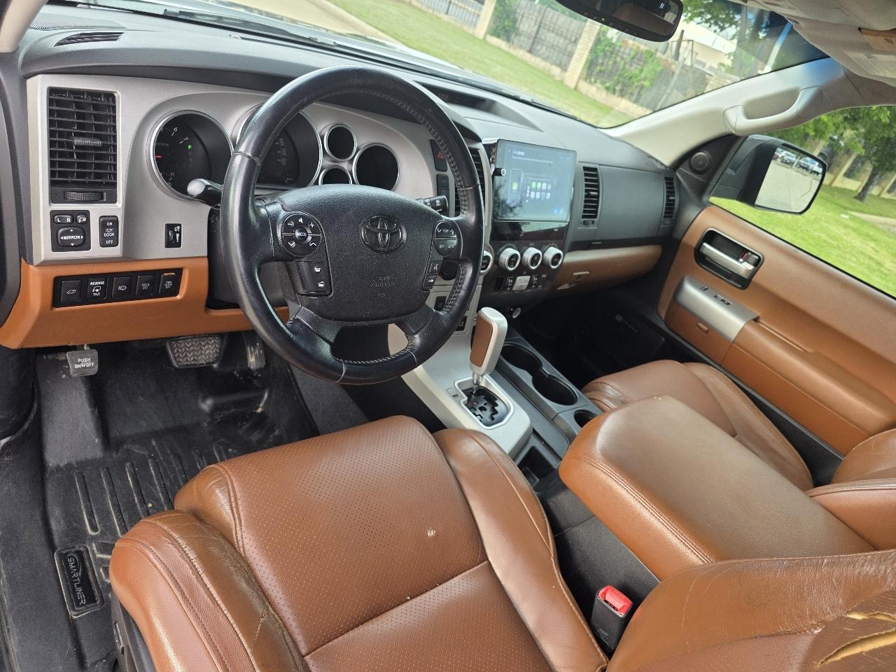 Toyota Sequoia Platinum 2WD 2008