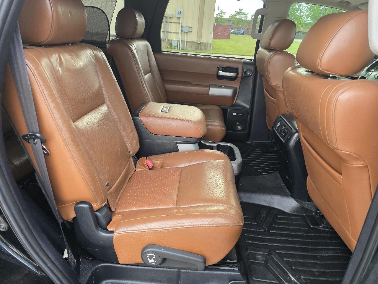 Toyota Sequoia Platinum 2WD 2008