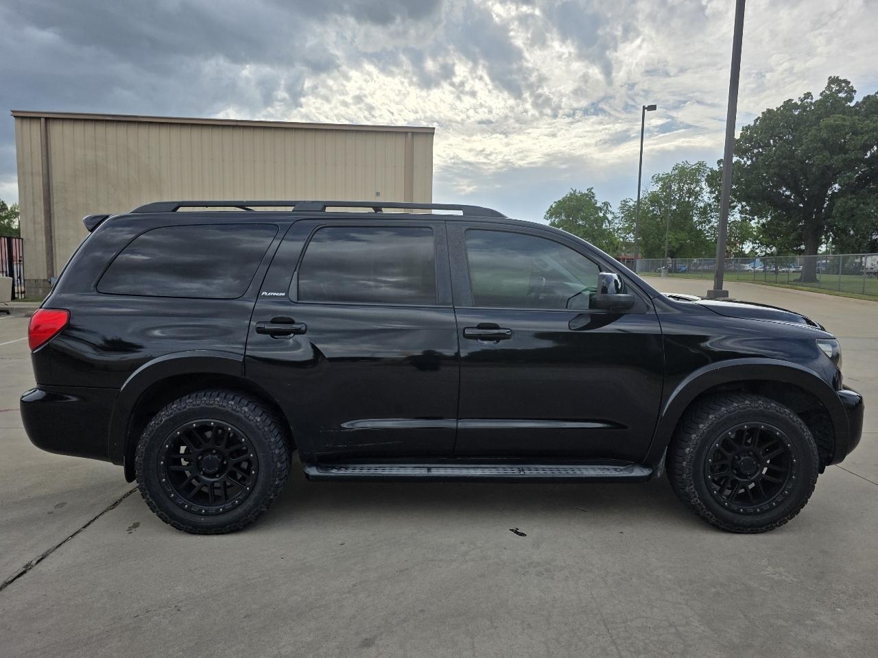 Toyota Sequoia Platinum 2WD 2008