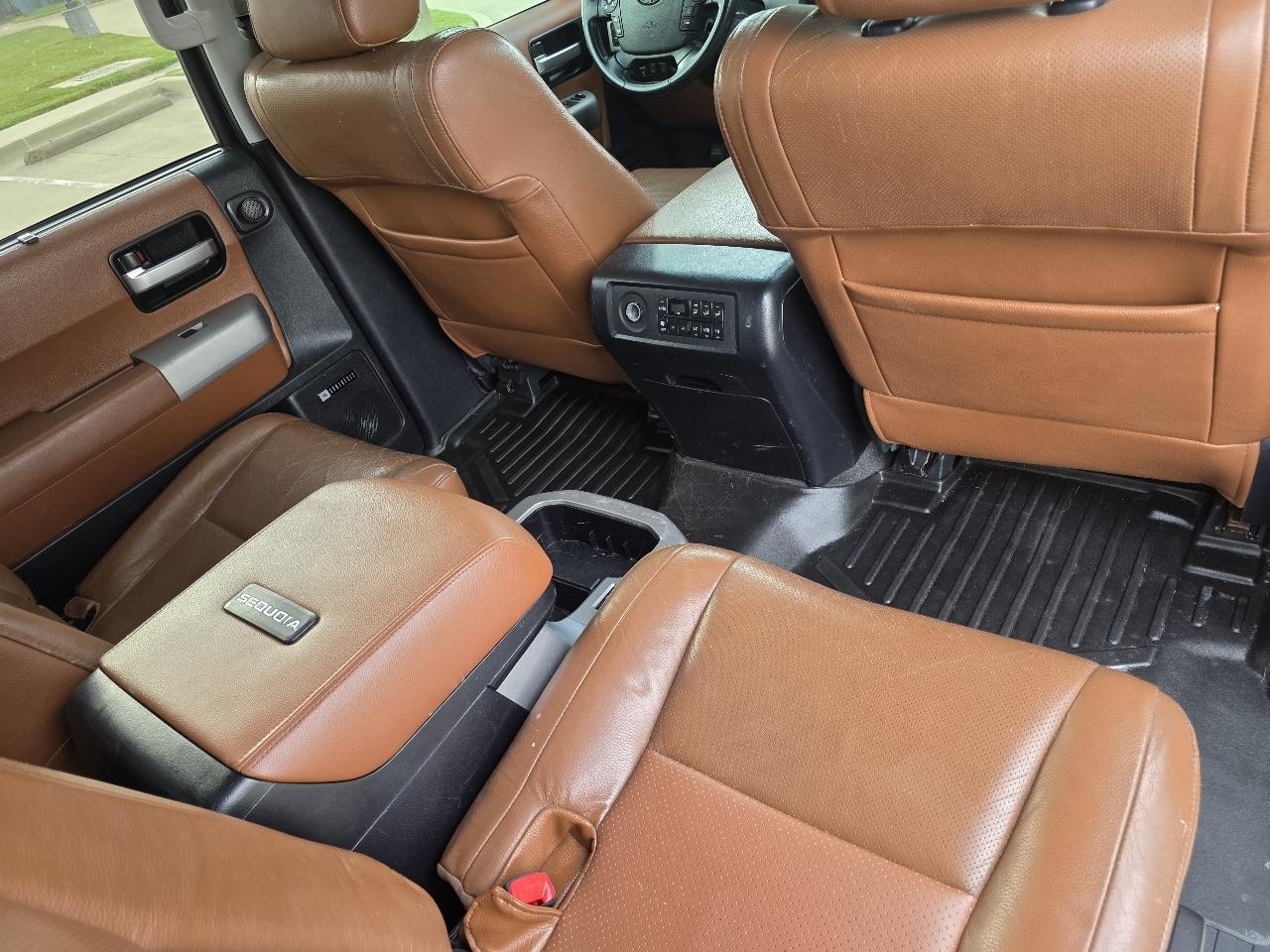 Toyota Sequoia Platinum 2WD 2008