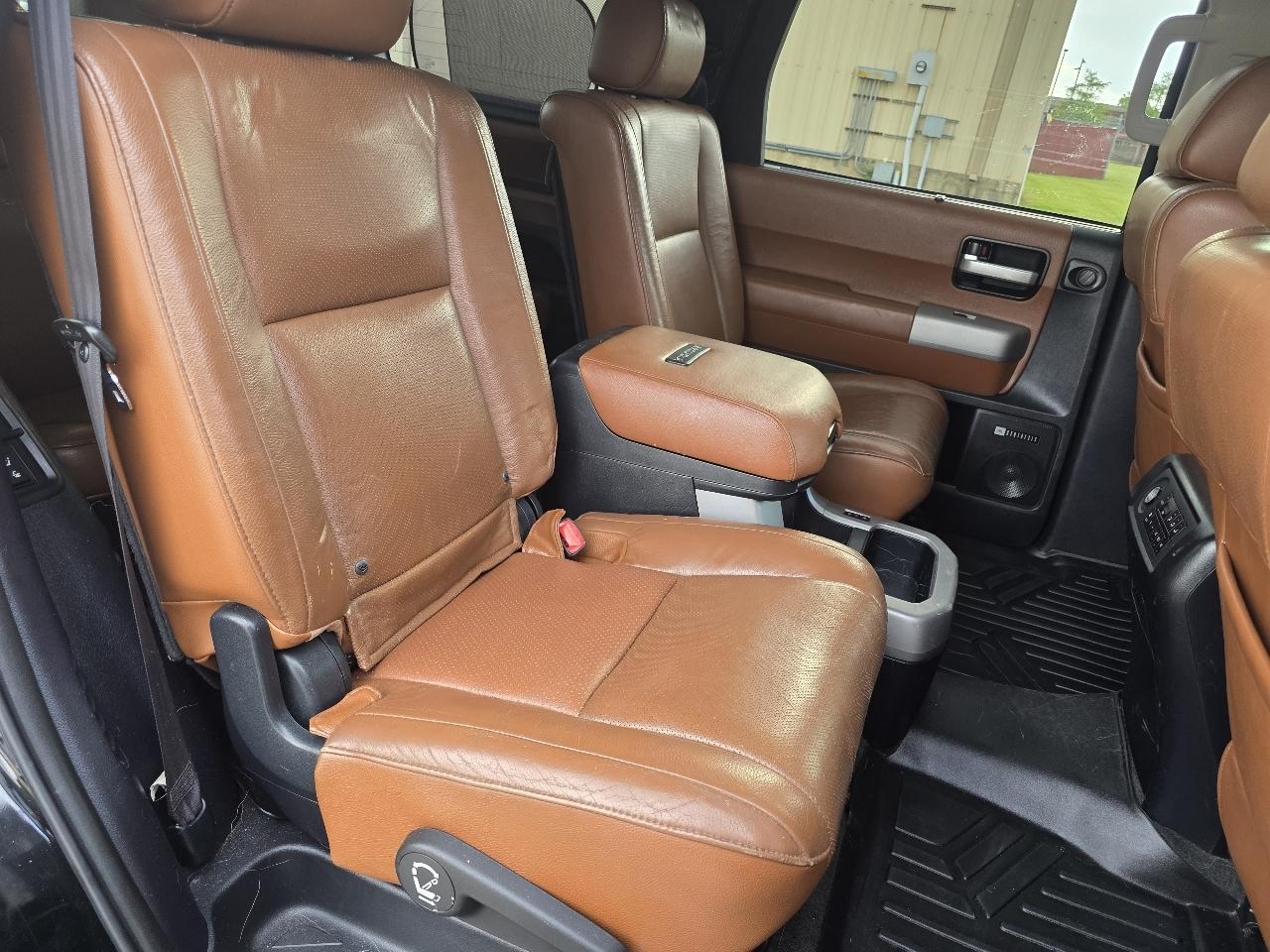 Toyota Sequoia Platinum 2WD 2008