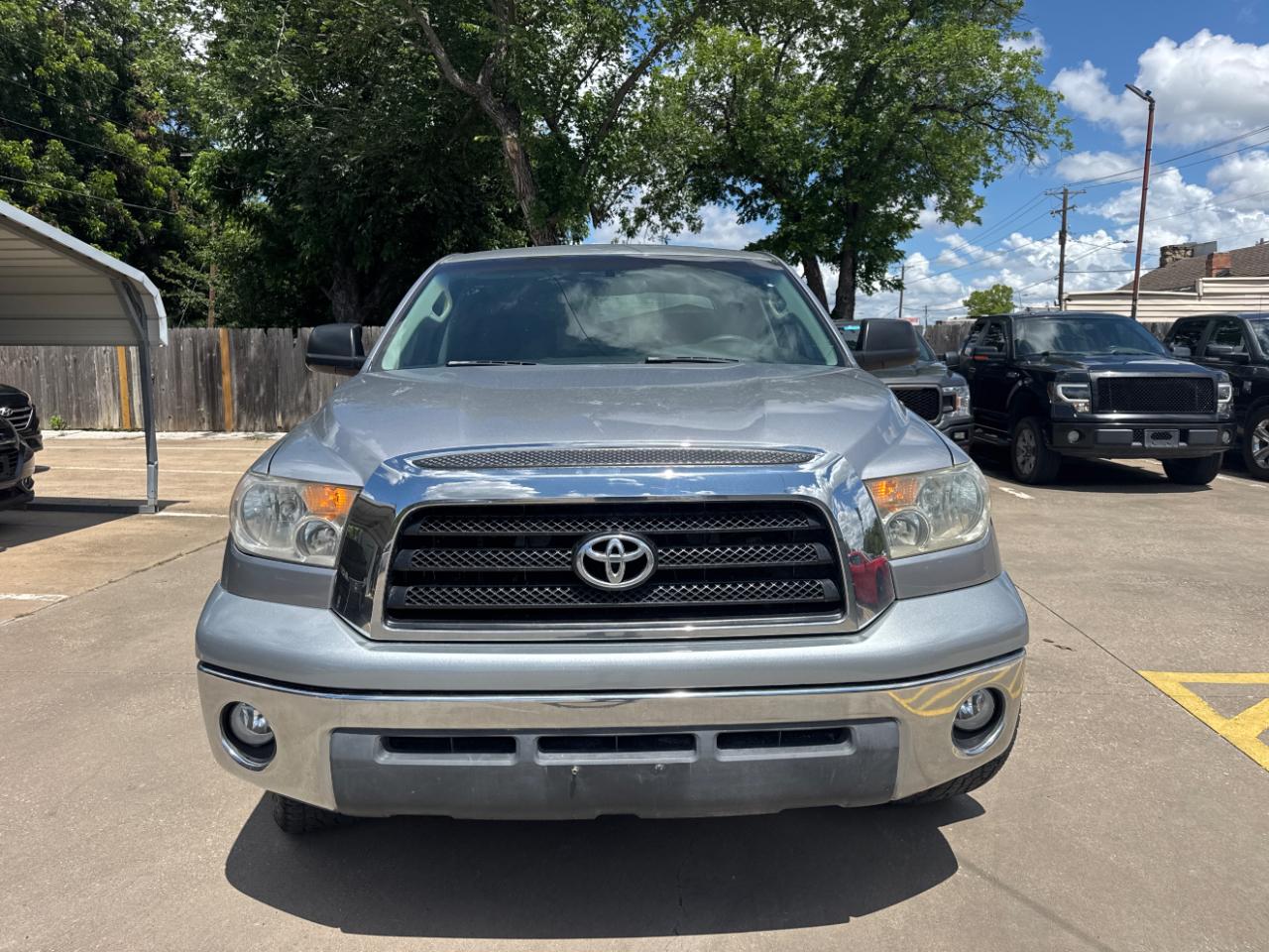 Toyota Tundra SR5 CrewMax 5.7L 2WD 2008