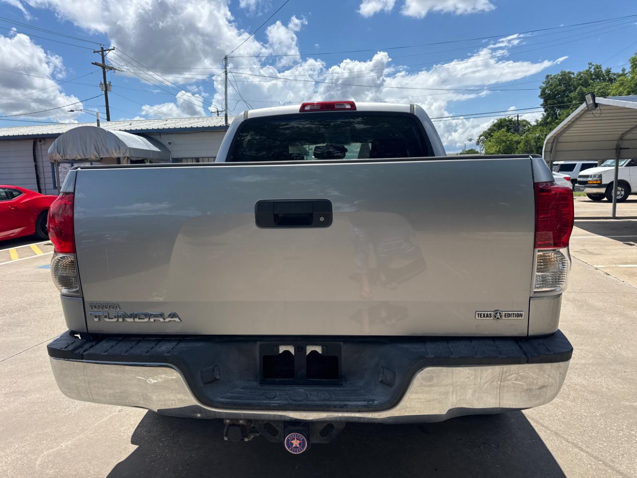 Toyota Tundra SR5 CrewMax 5.7L 2WD 2008