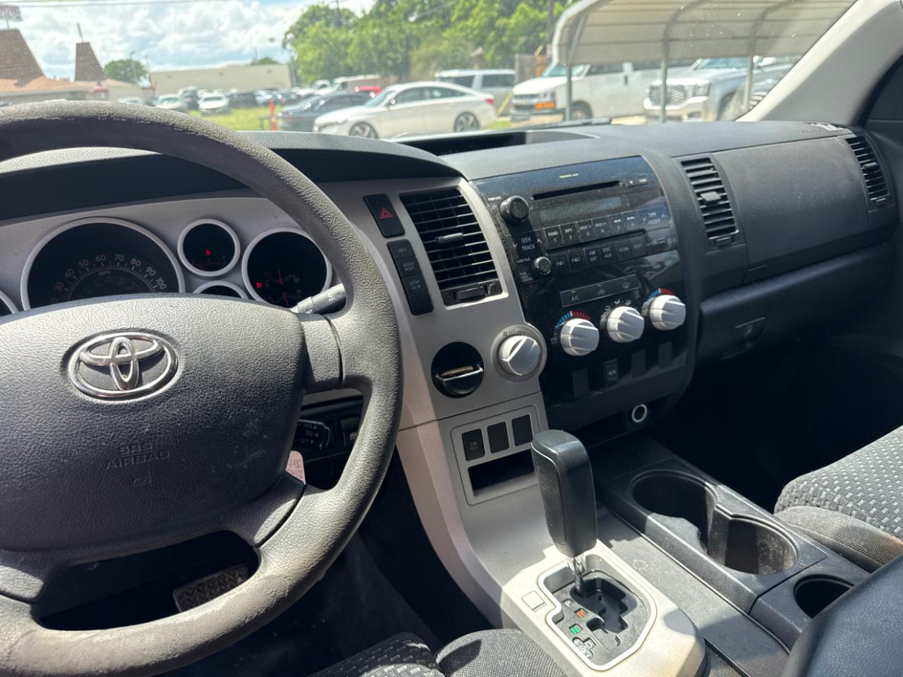 Toyota Tundra SR5 CrewMax 5.7L 2WD 2008