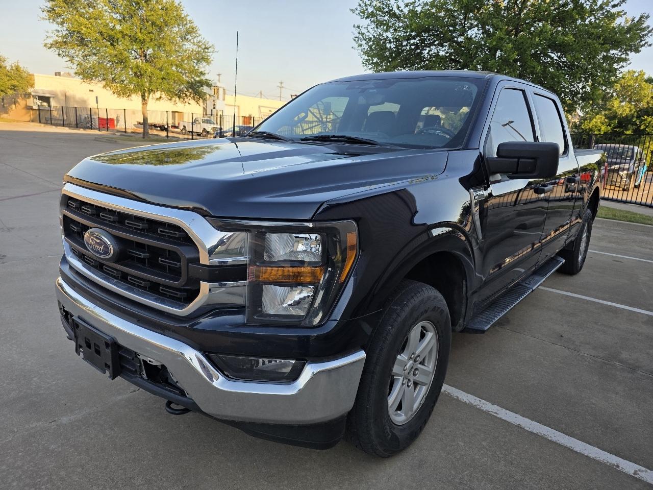 Ford F-150 XLT SuperCrew 5.5-ft. Bed 4WD 2023