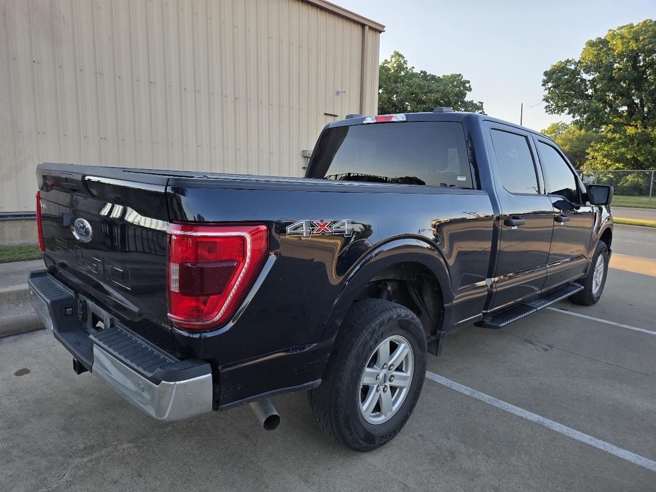 Ford F-150 XLT SuperCrew 5.5-ft. Bed 4WD 2023