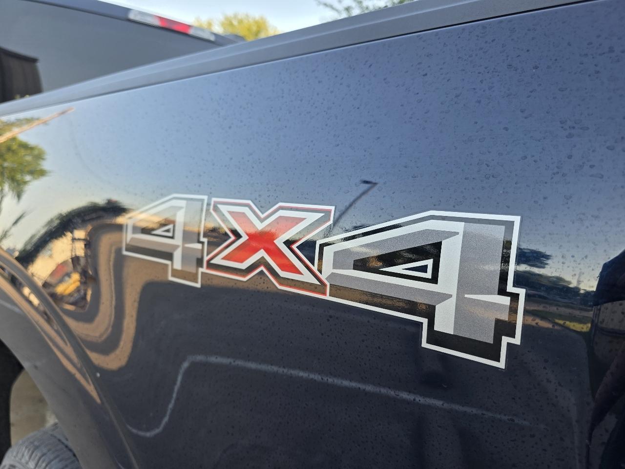 Ford F-150 XLT SuperCrew 5.5-ft. Bed 4WD 2023