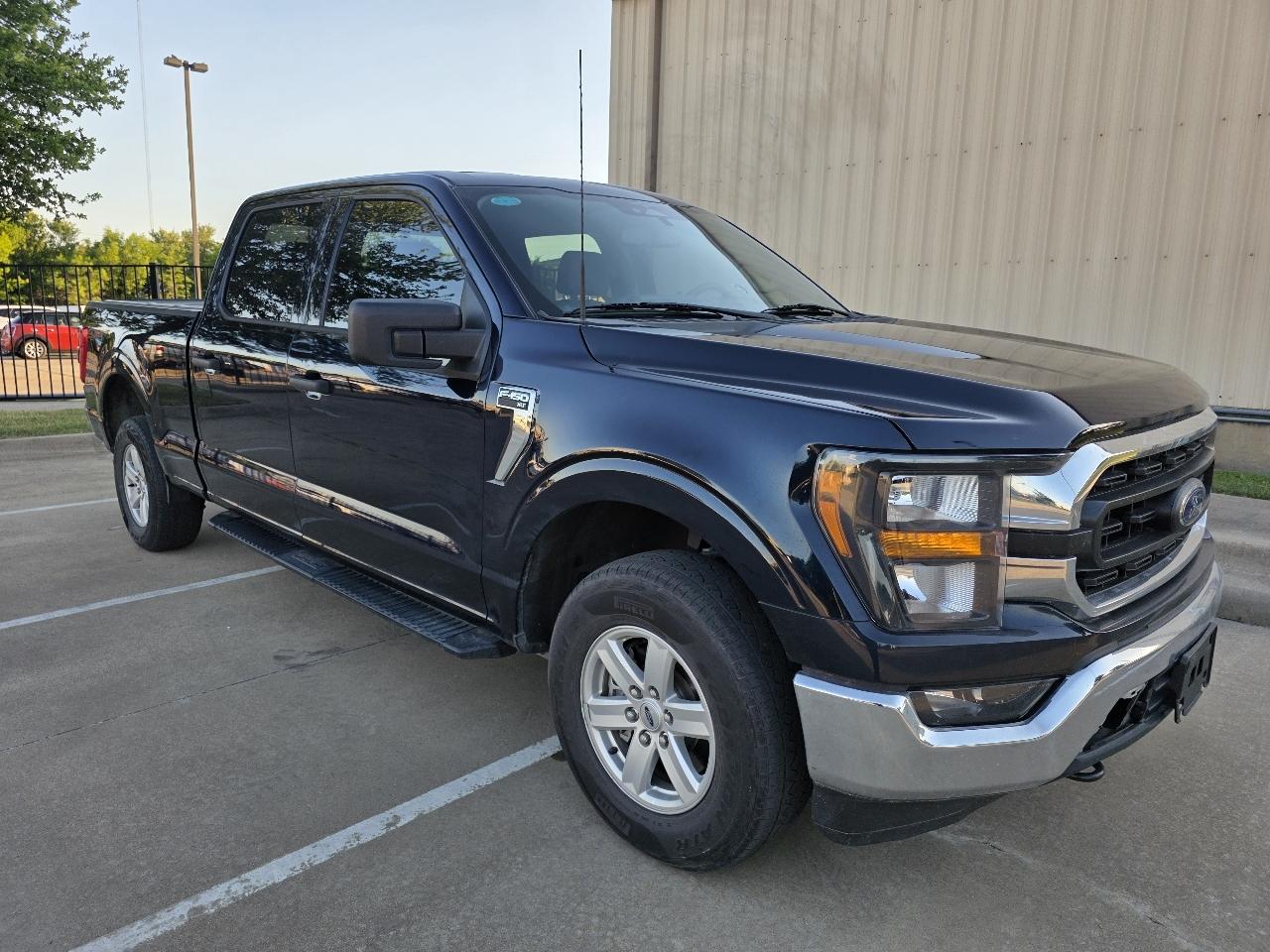 Ford F-150 XLT SuperCrew 5.5-ft. Bed 4WD 2023