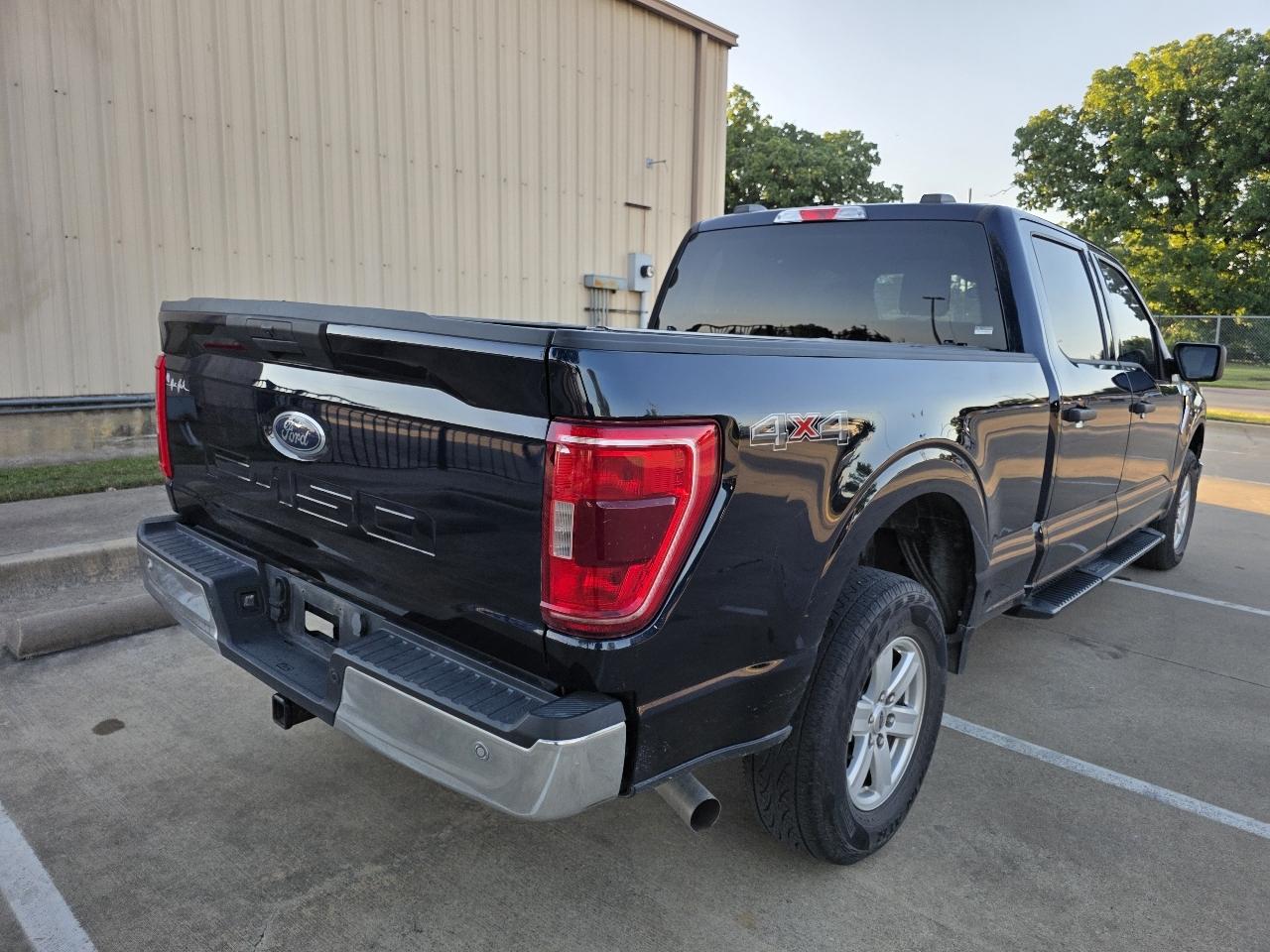 Ford F-150 XLT SuperCrew 5.5-ft. Bed 4WD 2023