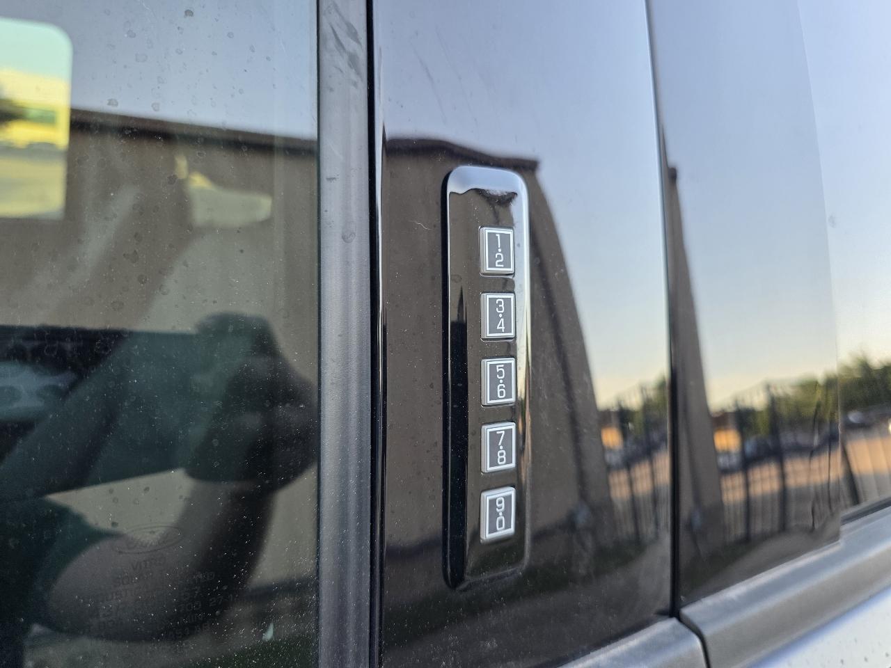 Ford F-150 XLT SuperCrew 5.5-ft. Bed 4WD 2023