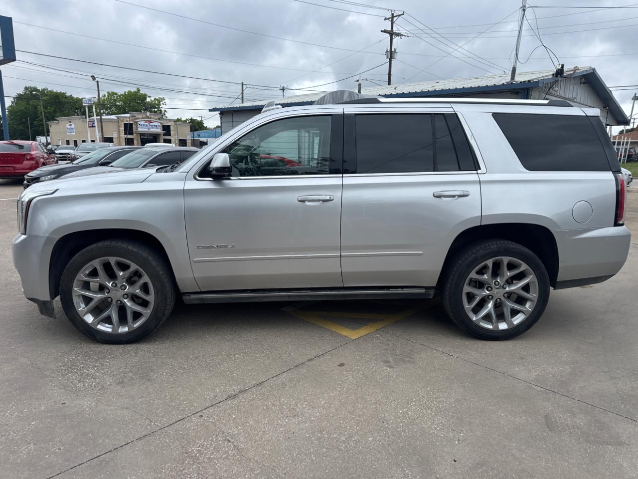 GMC Yukon Denali 2WD 2018