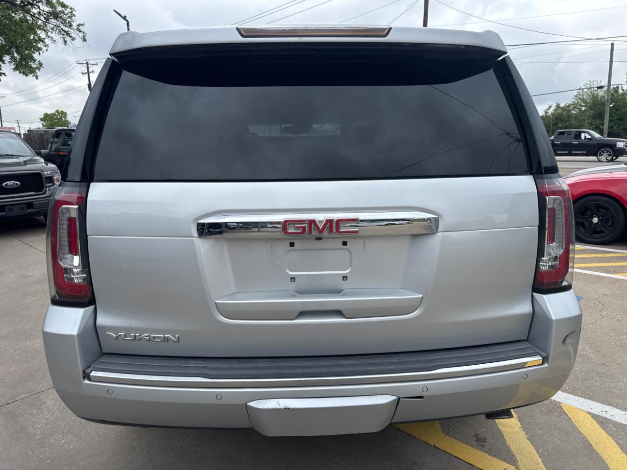 GMC Yukon Denali 2WD 2018