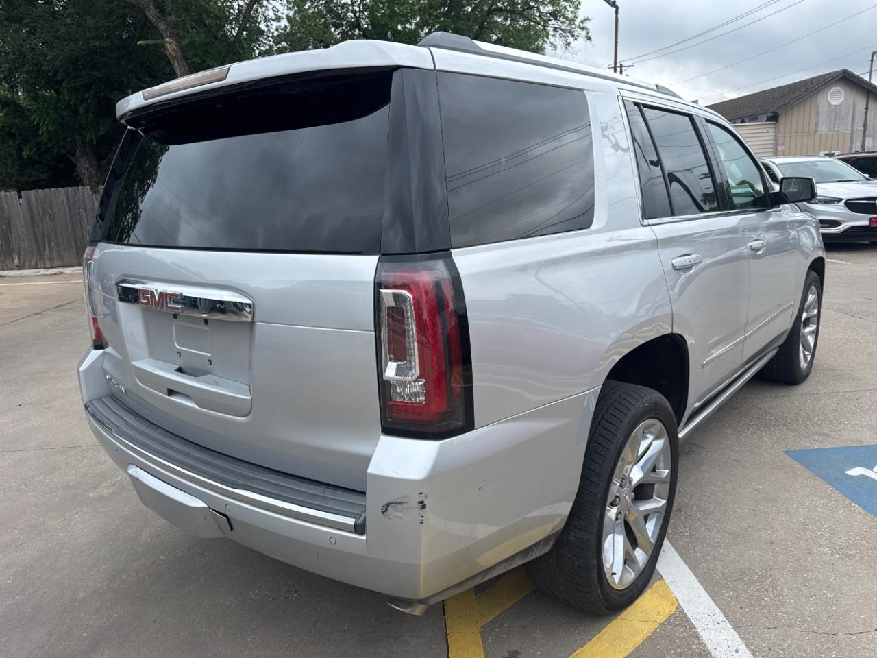 GMC Yukon Denali 2WD 2018