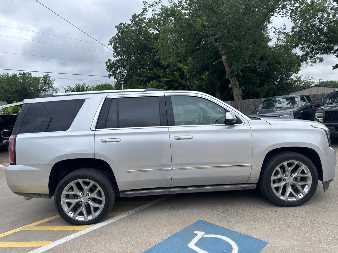 GMC Yukon Denali 2WD 2018