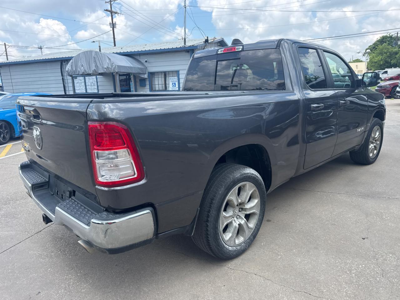RAM 1500 Big Horn Quad Cab 2WD 2022