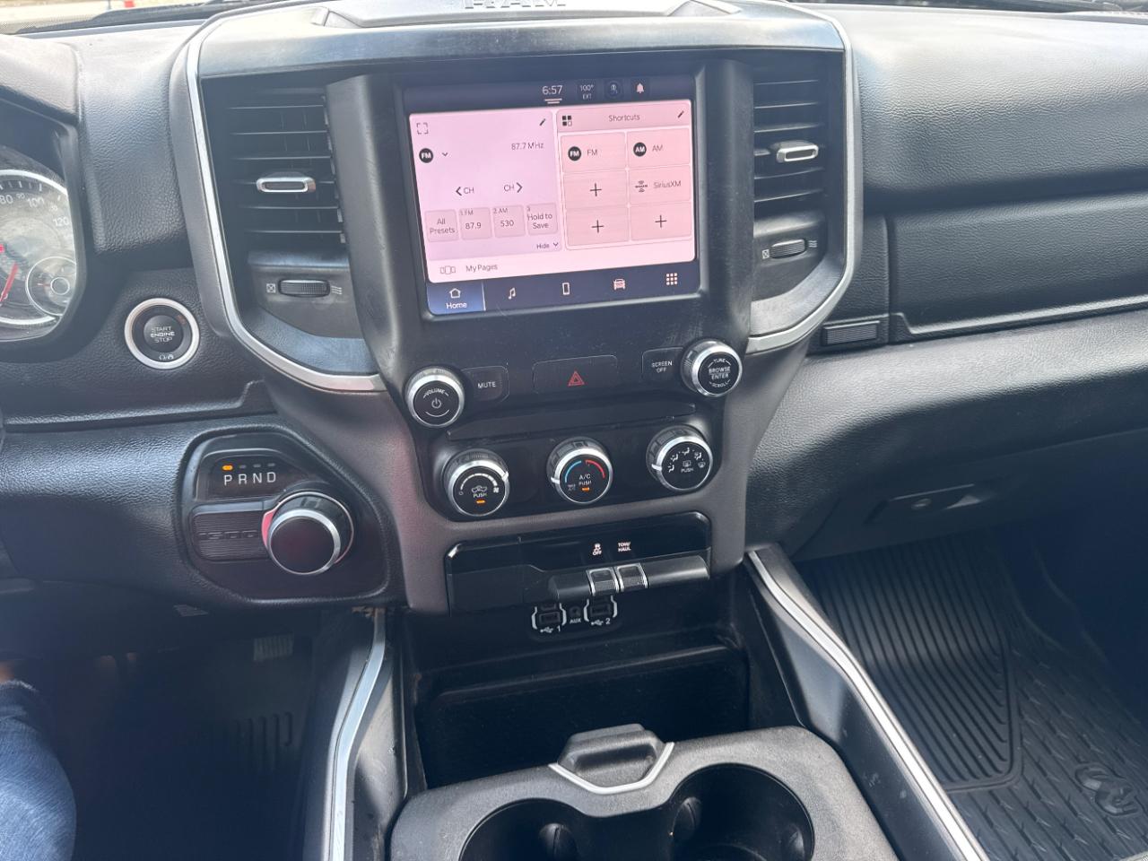 RAM 1500 Big Horn Quad Cab 2WD 2022