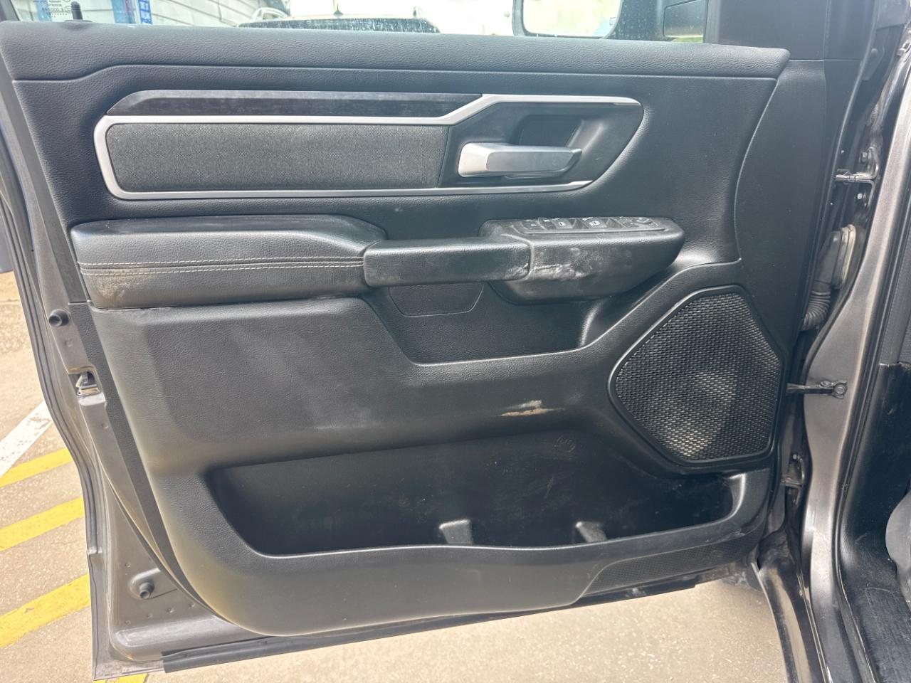 RAM 1500 Big Horn Quad Cab 2WD 2022