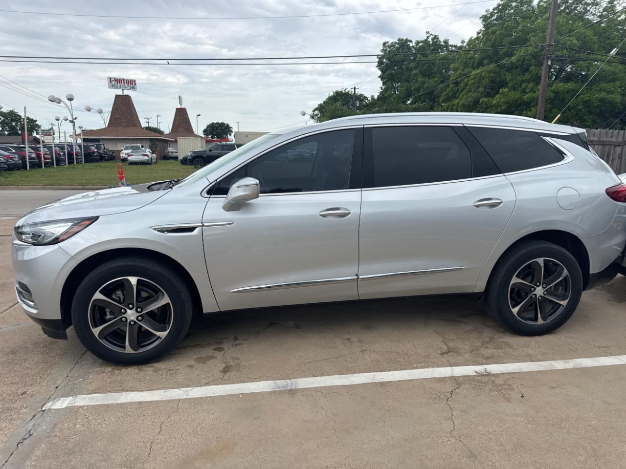 Buick Enclave Essence FWD 2020