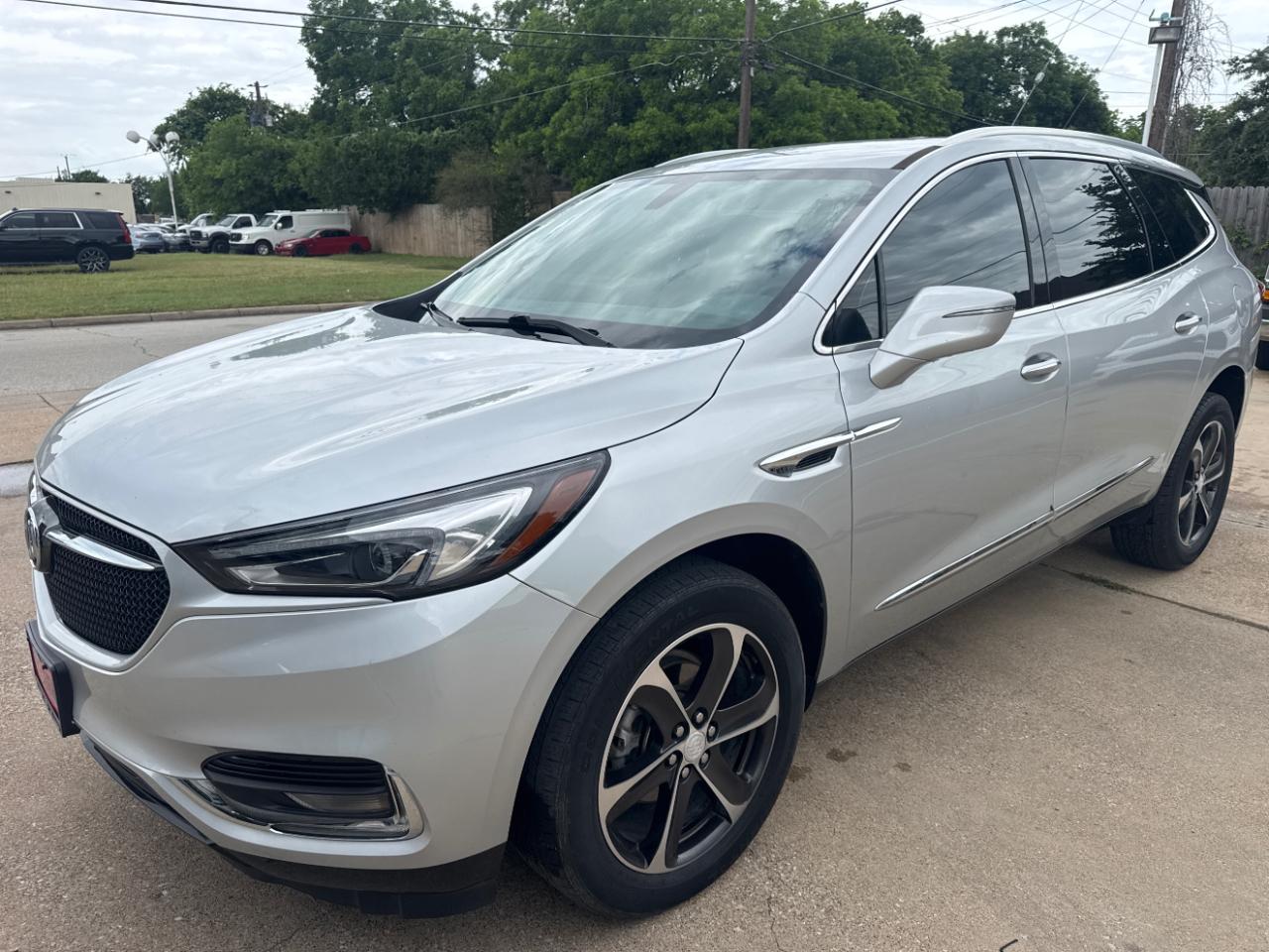Buick Enclave Essence FWD 2020