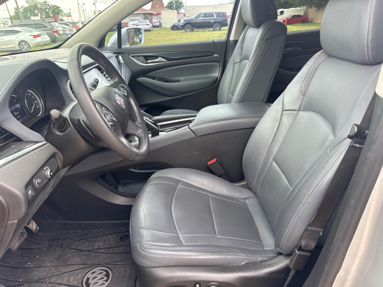 Buick Enclave Essence FWD 2020
