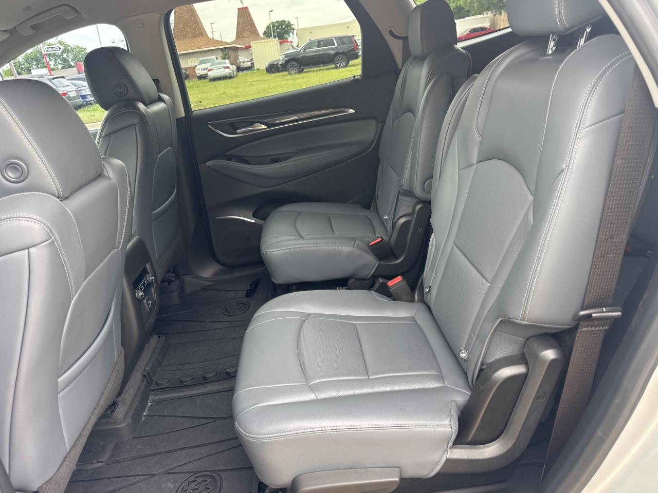 Buick Enclave Essence FWD 2020