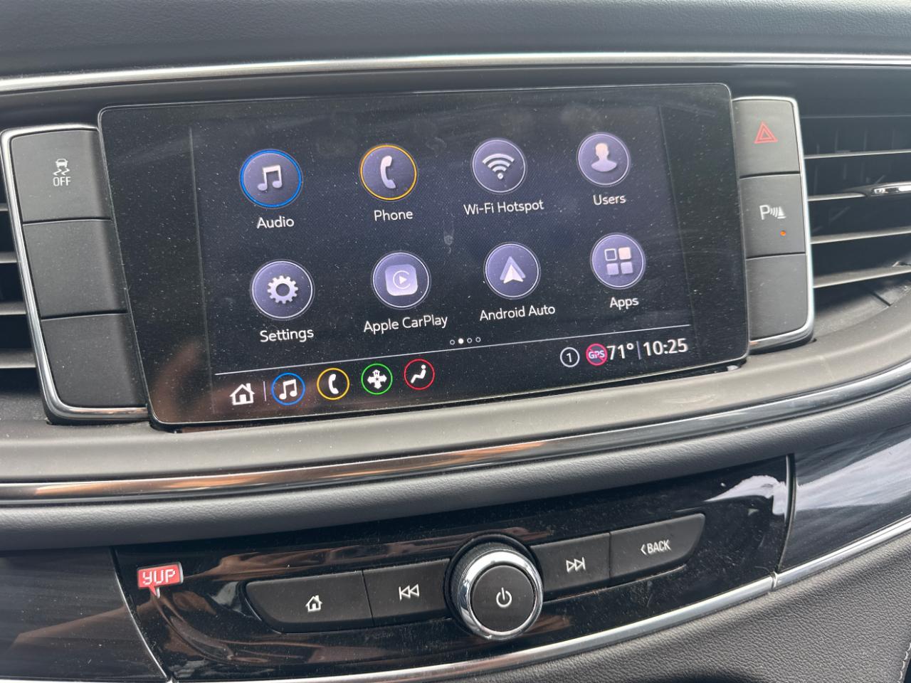 Buick Enclave Essence FWD 2020