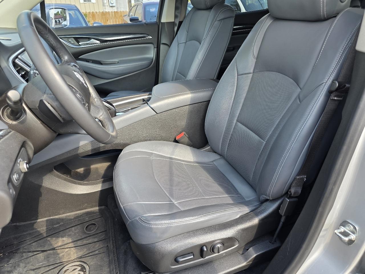 Buick Enclave Essence FWD 2020