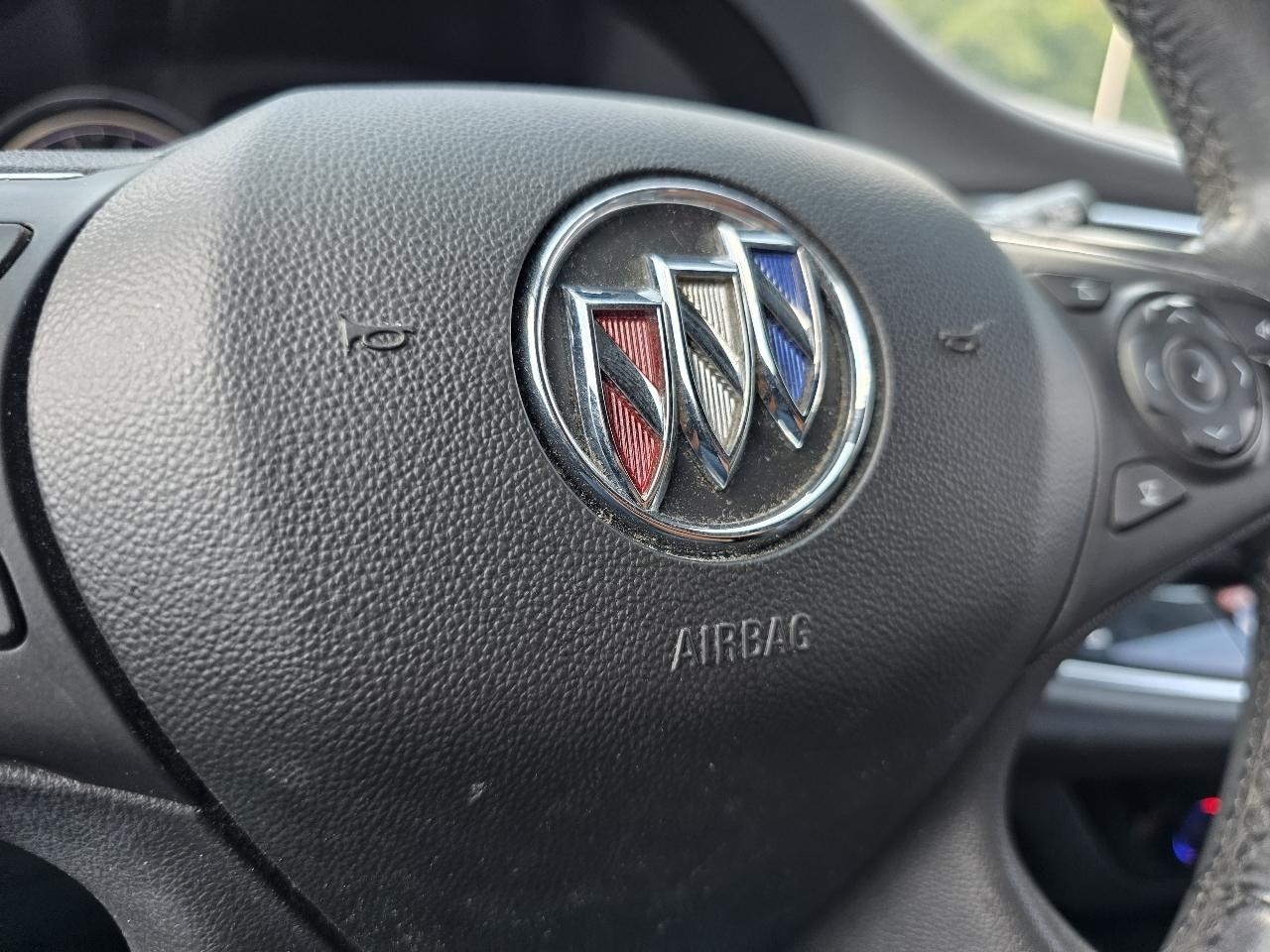 Buick Enclave Essence FWD 2020