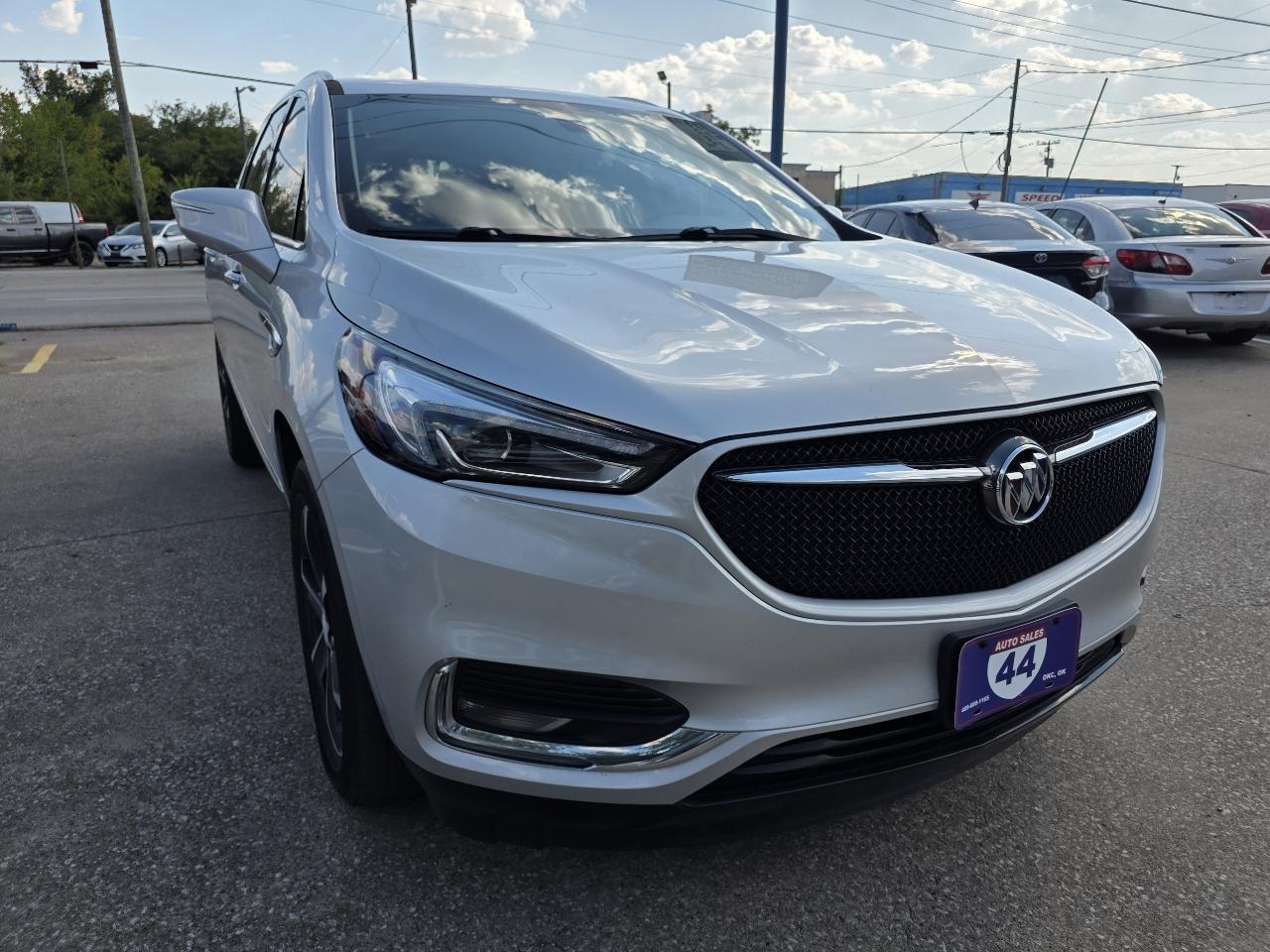 Buick Enclave Essence FWD 2020