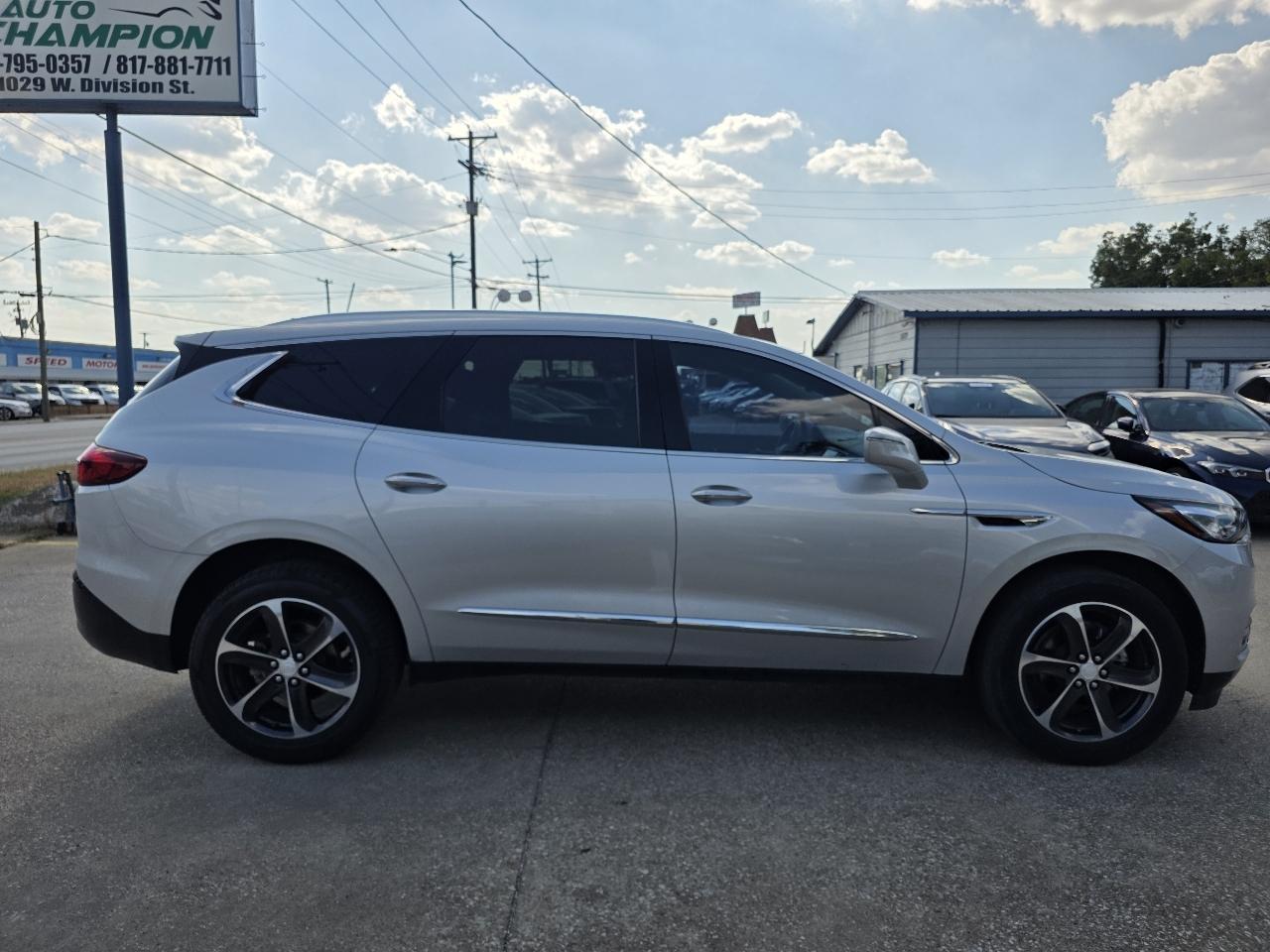 Buick Enclave Essence FWD 2020