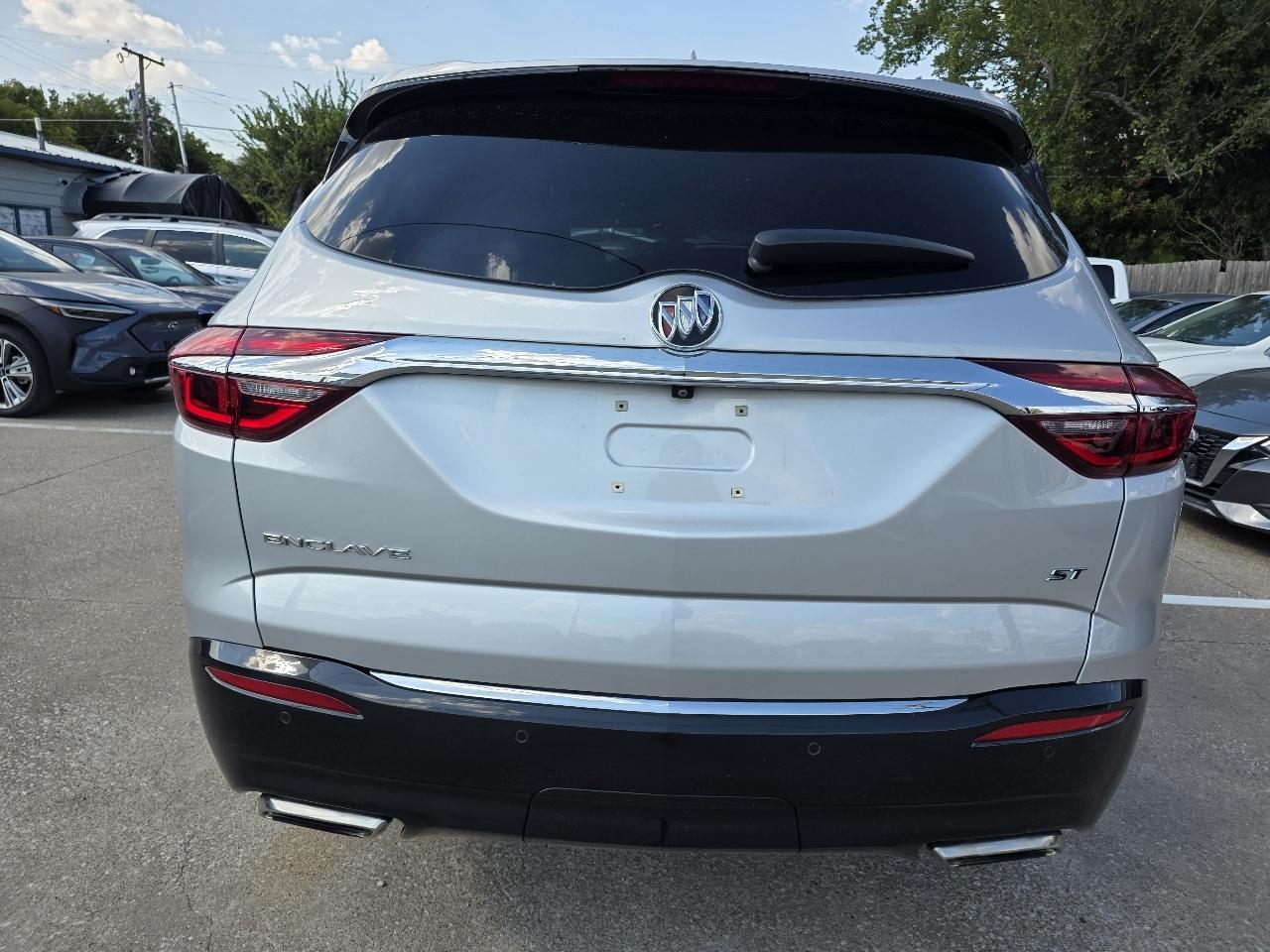 Buick Enclave Essence FWD 2020