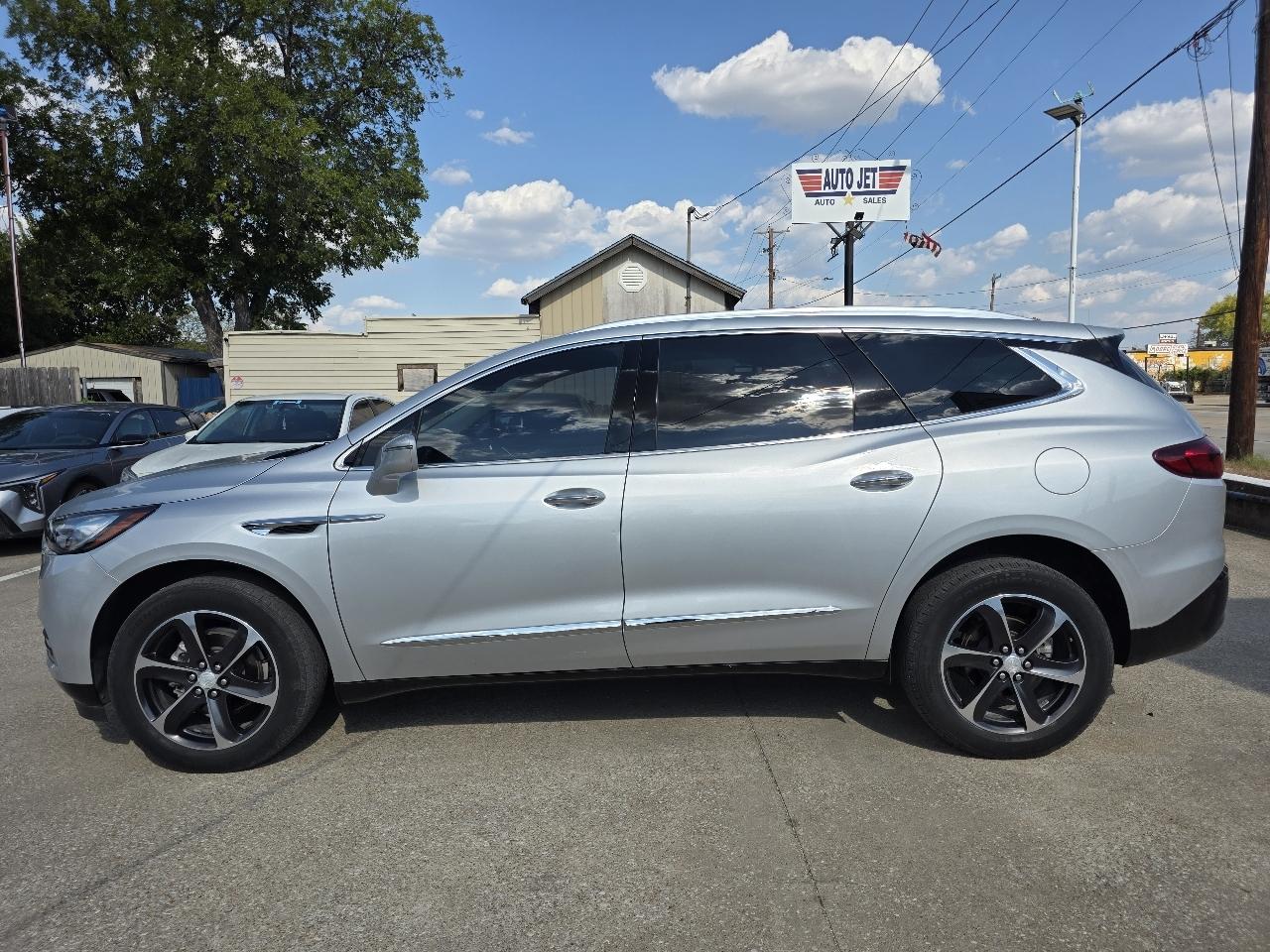Buick Enclave Essence FWD 2020