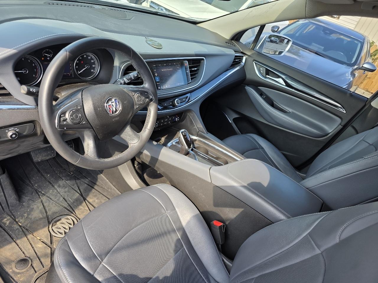 Buick Enclave Essence FWD 2020