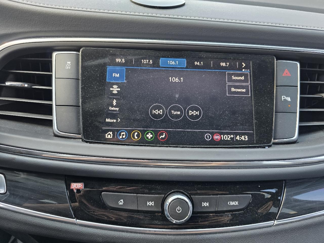 Buick Enclave Essence FWD 2020
