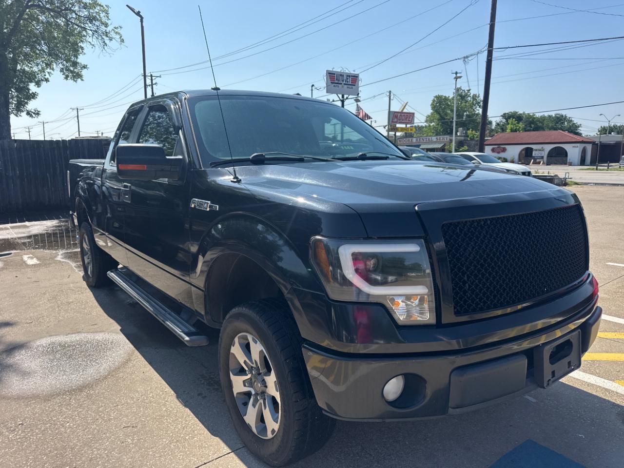 Ford F-150 XLT 2WD SuperCab 6.5' Box 2012