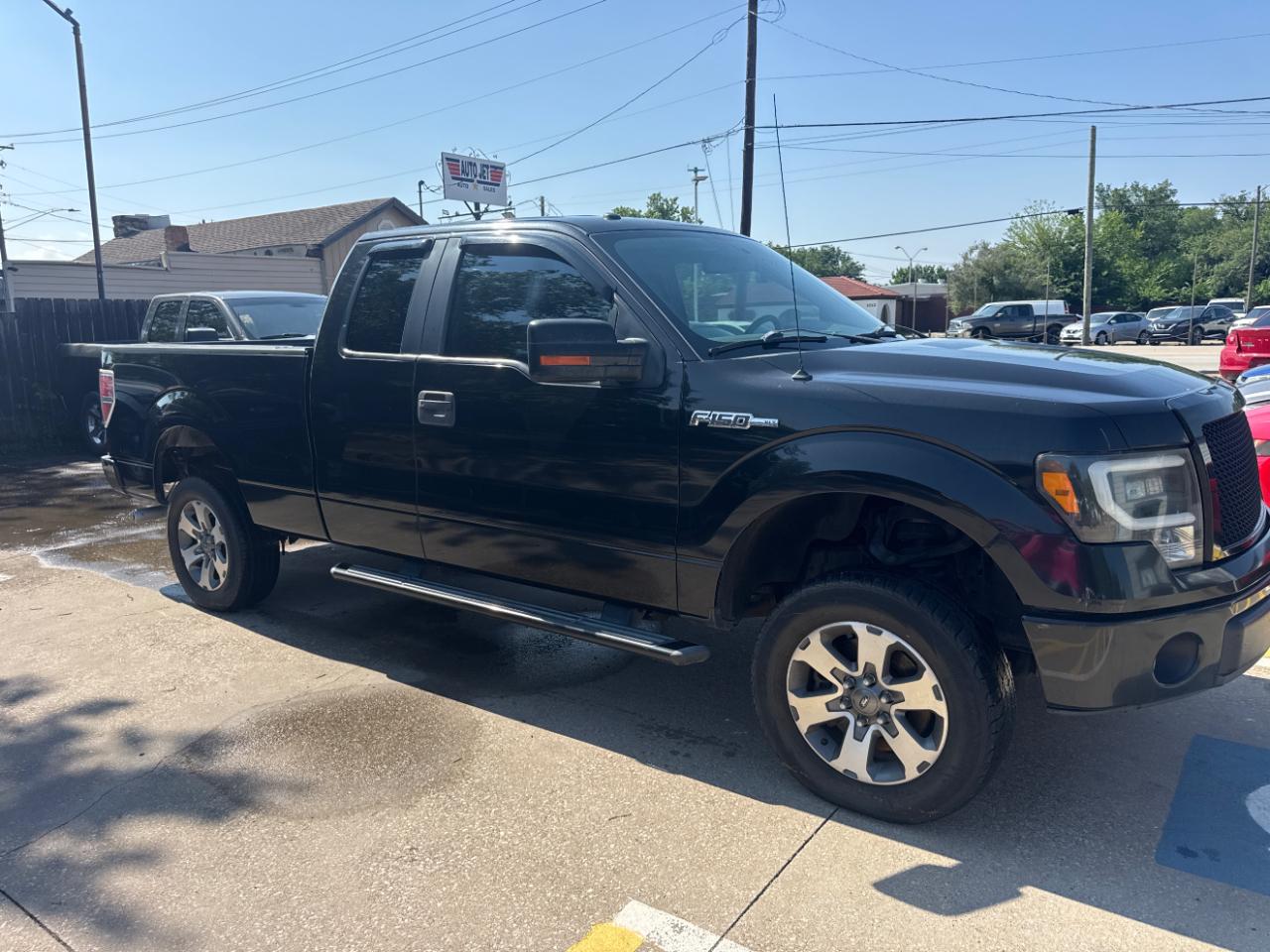 Ford F-150 XLT 2WD SuperCab 6.5' Box 2012