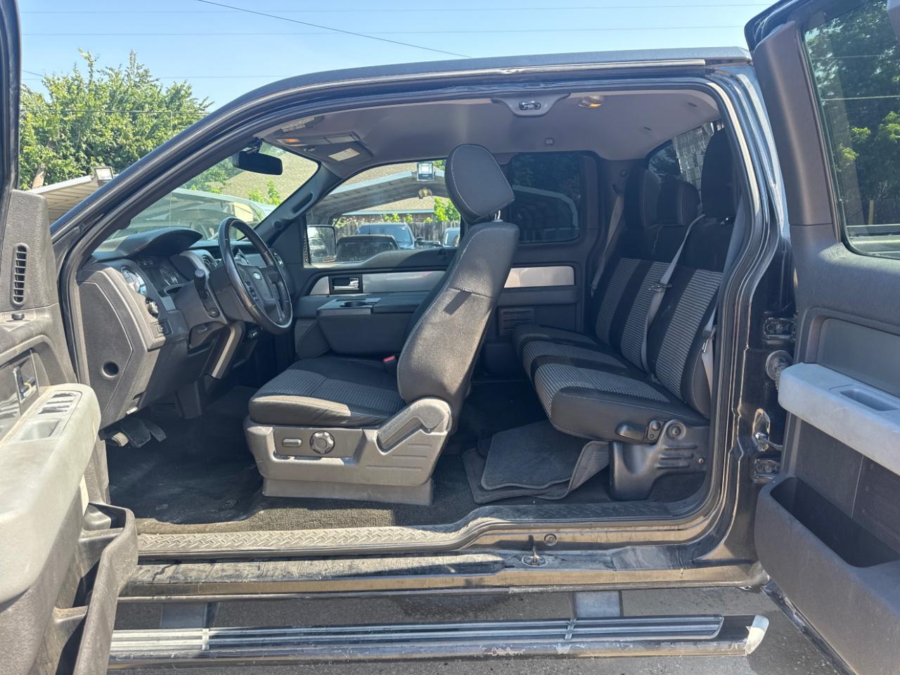 Ford F-150 XLT 2WD SuperCab 6.5' Box 2012