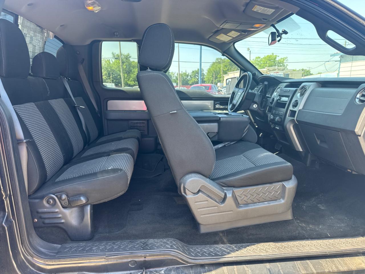 Ford F-150 XLT 2WD SuperCab 6.5' Box 2012