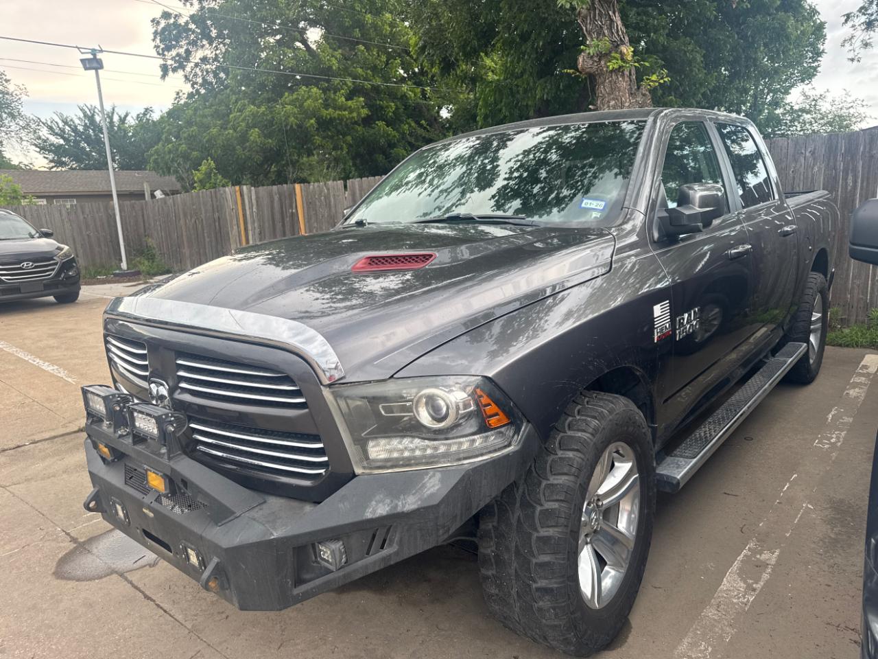 RAM 1500 Sport Crew Cab SWB 4WD 2017