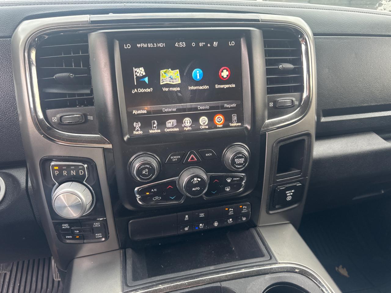 RAM 1500 Sport Crew Cab SWB 4WD 2017