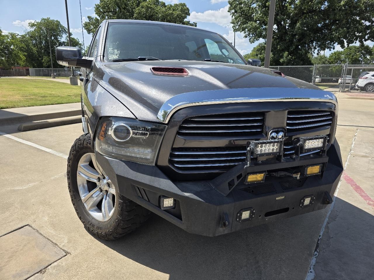 RAM 1500 Sport Crew Cab SWB 4WD 2017