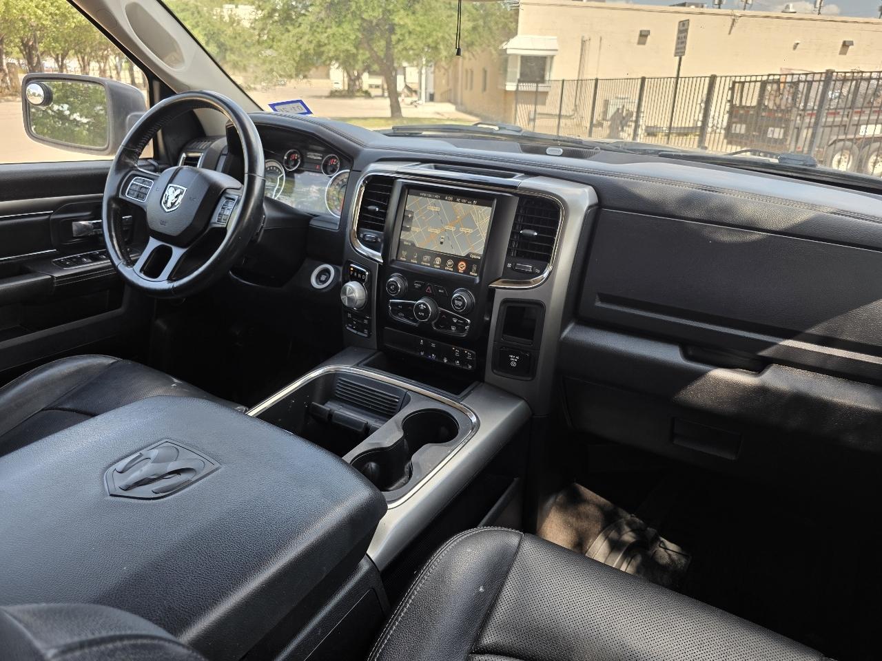 RAM 1500 Sport Crew Cab SWB 4WD 2017