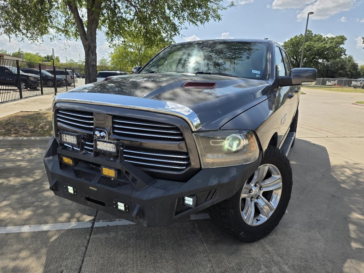 RAM 1500 Sport Crew Cab SWB 4WD 2017