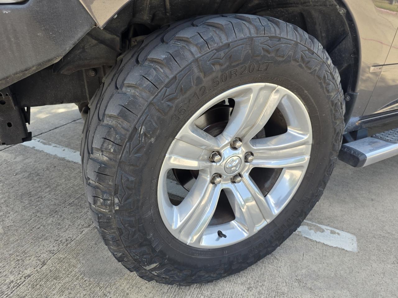 RAM 1500 Sport Crew Cab SWB 4WD 2017