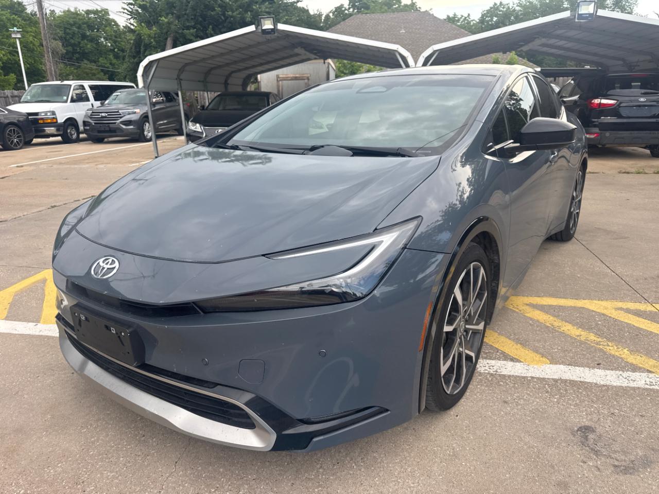 Toyota Prius  2023
