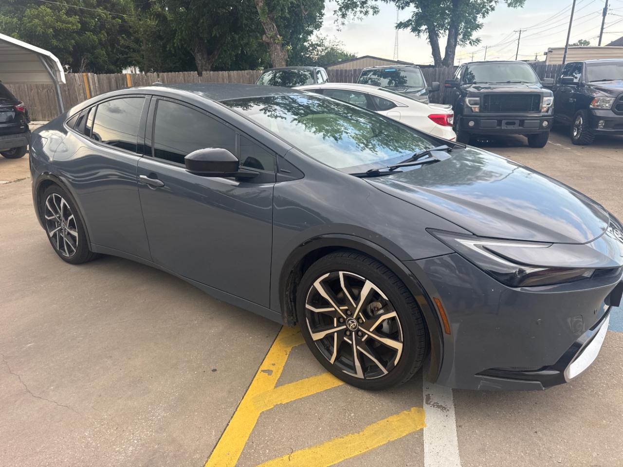 Toyota Prius  2023